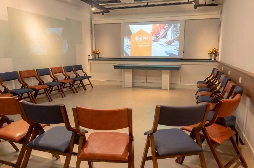 Melhor experiência em sala de reunião em Piracicaba — Aproxima Hub